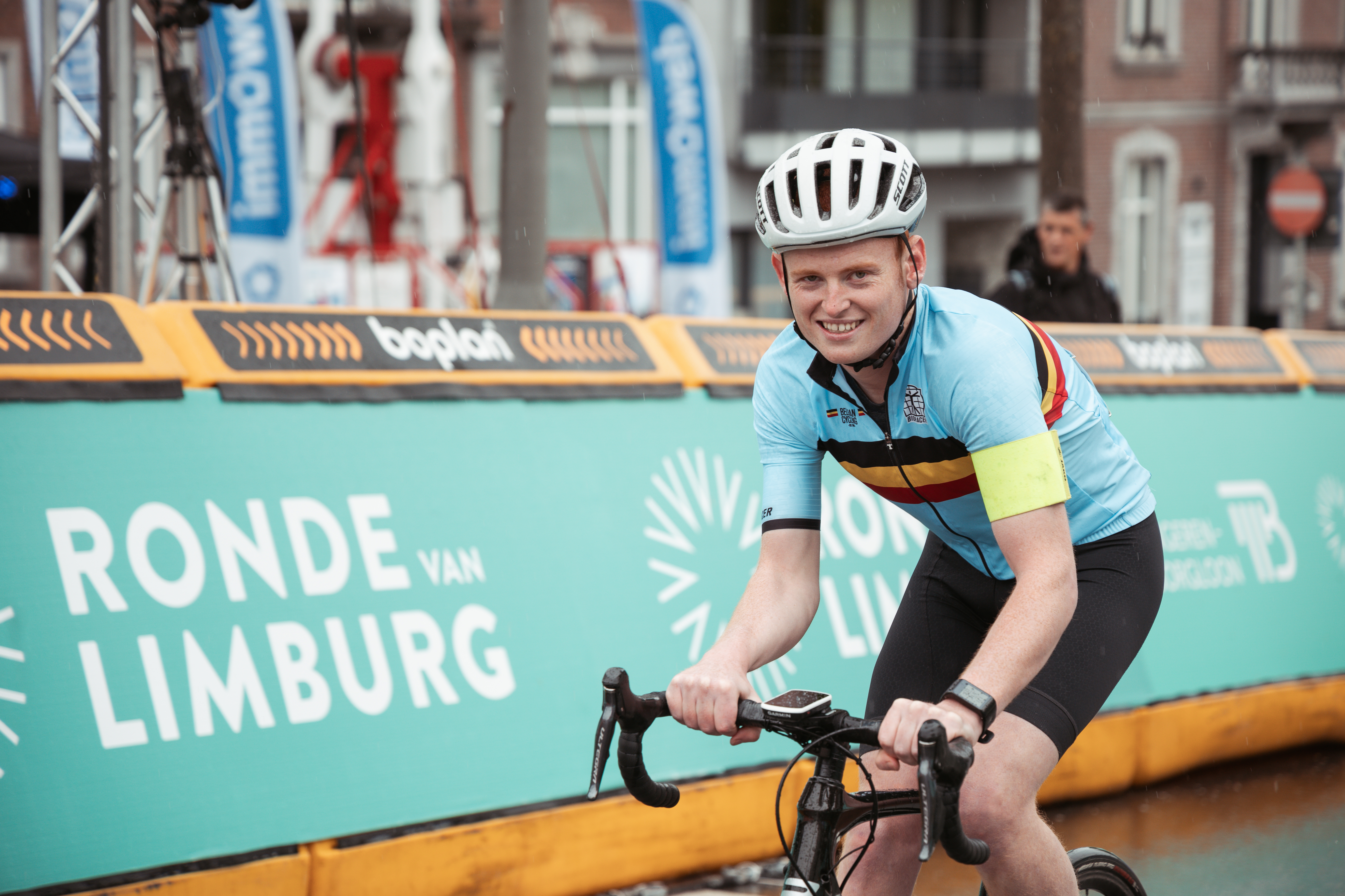 Special Olympics wielrenner in actie